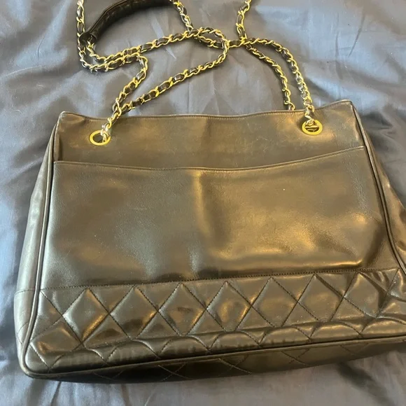 chanel tote bag lambskin leather - Picture 2 of 6